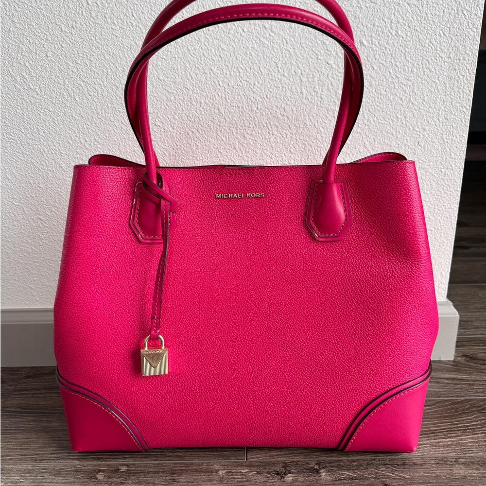 Michael Kors Fuchsia Tote Bag